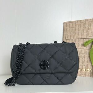NWT Tory burch Willa matte shoulder bag